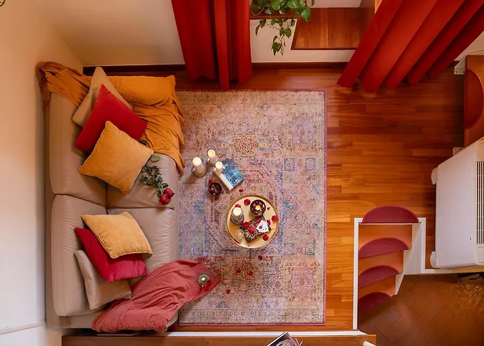 House Of Lovers - Magnificent View Over بولونيا