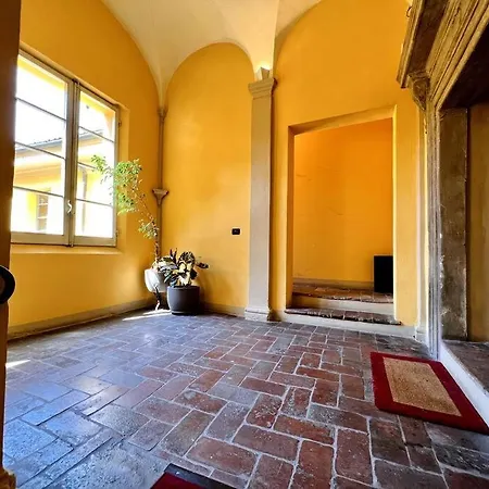 House Of Lovers - Magnificent View Over Bologna