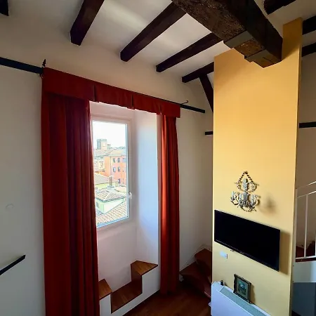 House Of Lovers - Magnificent View Over Bologne